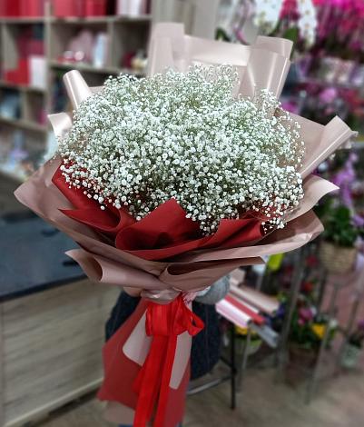 Букет цветов из: Гипсофила в Кипень