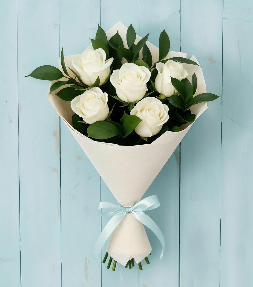 Букет цветов из: Розы в Кипень