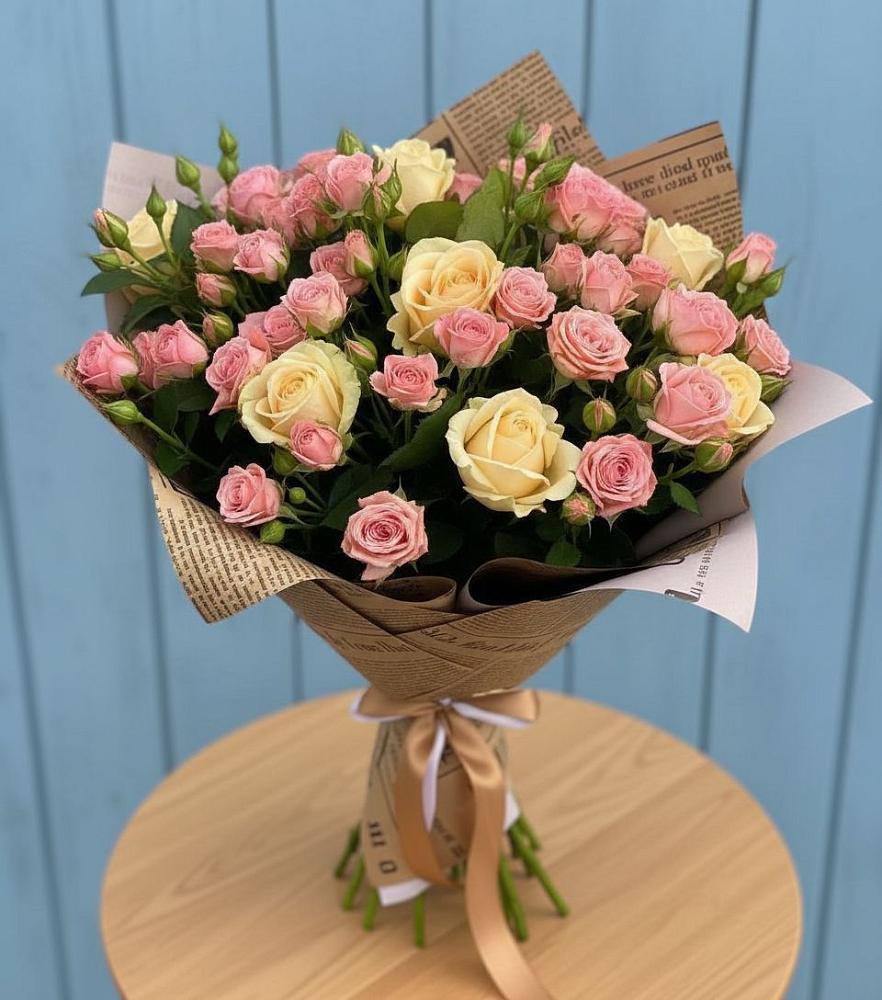 Букет цветов из: Розы в Кипень