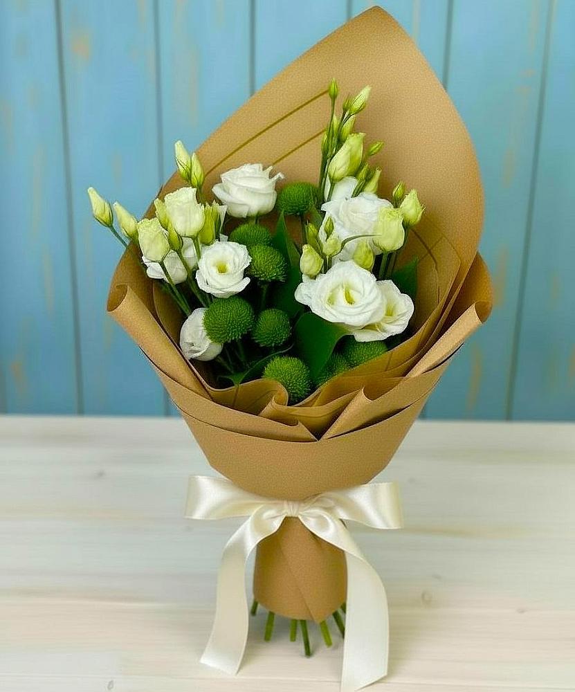 Букет цветов из: Хризантемы и Лизиантусы в Кипень