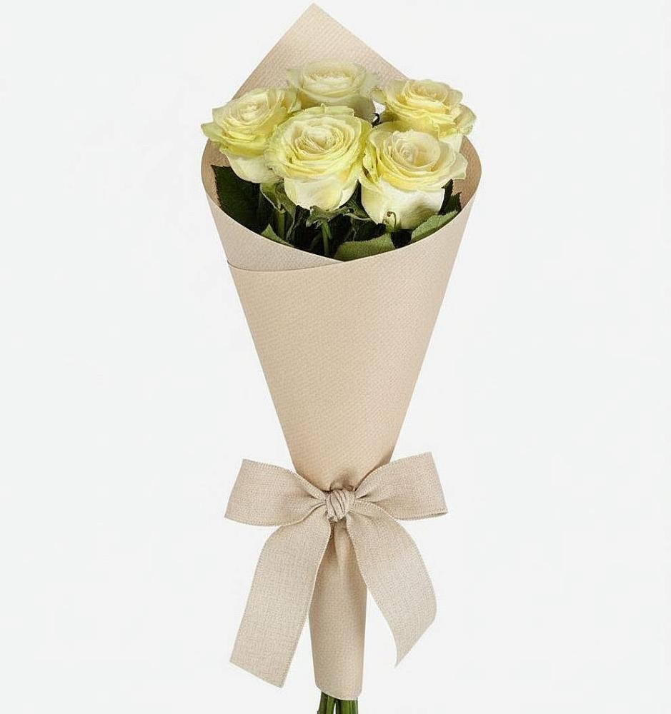 Букет цветов из: Розы в Кипень