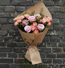 Букет цветов из:  Розы в Кипень