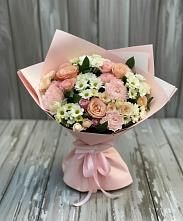 Букет цветов из:  Гвоздики, Розы и Хризантемы в Кипень