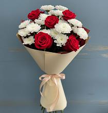 Букет цветов из:  Розы и Хризантемы в Кипень