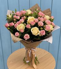 Букет цветов из:  Розы в Кипень