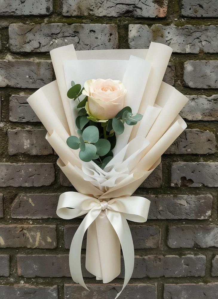 Букет цветов из: Розы в Кипень