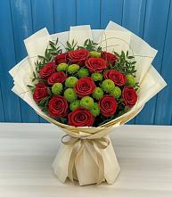 Букет цветов из:  Розы и Хризантемы в Кипень