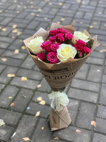 Букет цветов из: Розы в Кипень