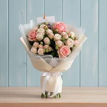 Букет цветов из:  Розы в Кипень