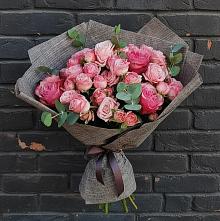 Букет цветов из:  Розы в Кипень
